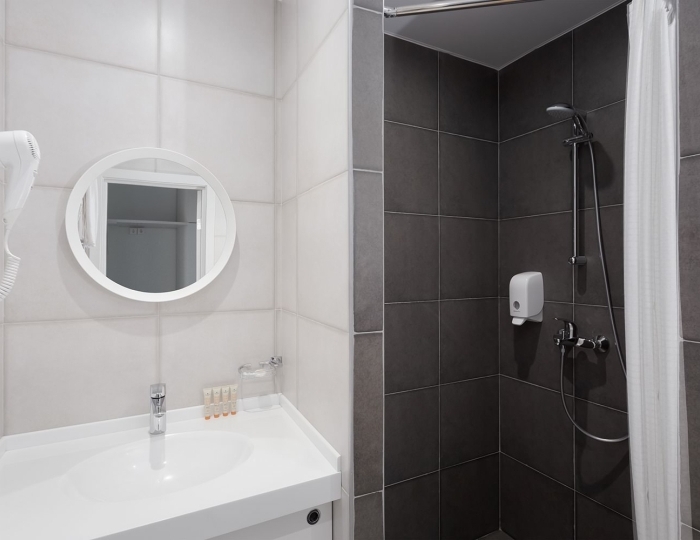 Стандарт 3-местный с 2-ярусной кроватью - Отель Delta Sirius / Дельта Сириус